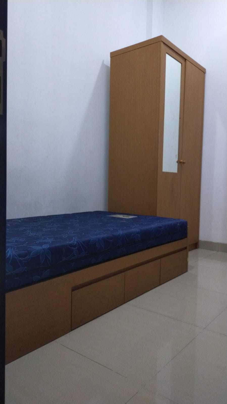 Interior Kamar KOST MAKALIWE I/26